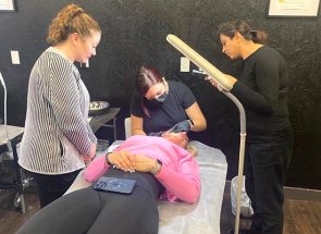 Dermaplaning-Course-02